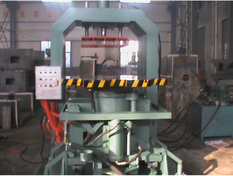 Hydraulic Molding Machine